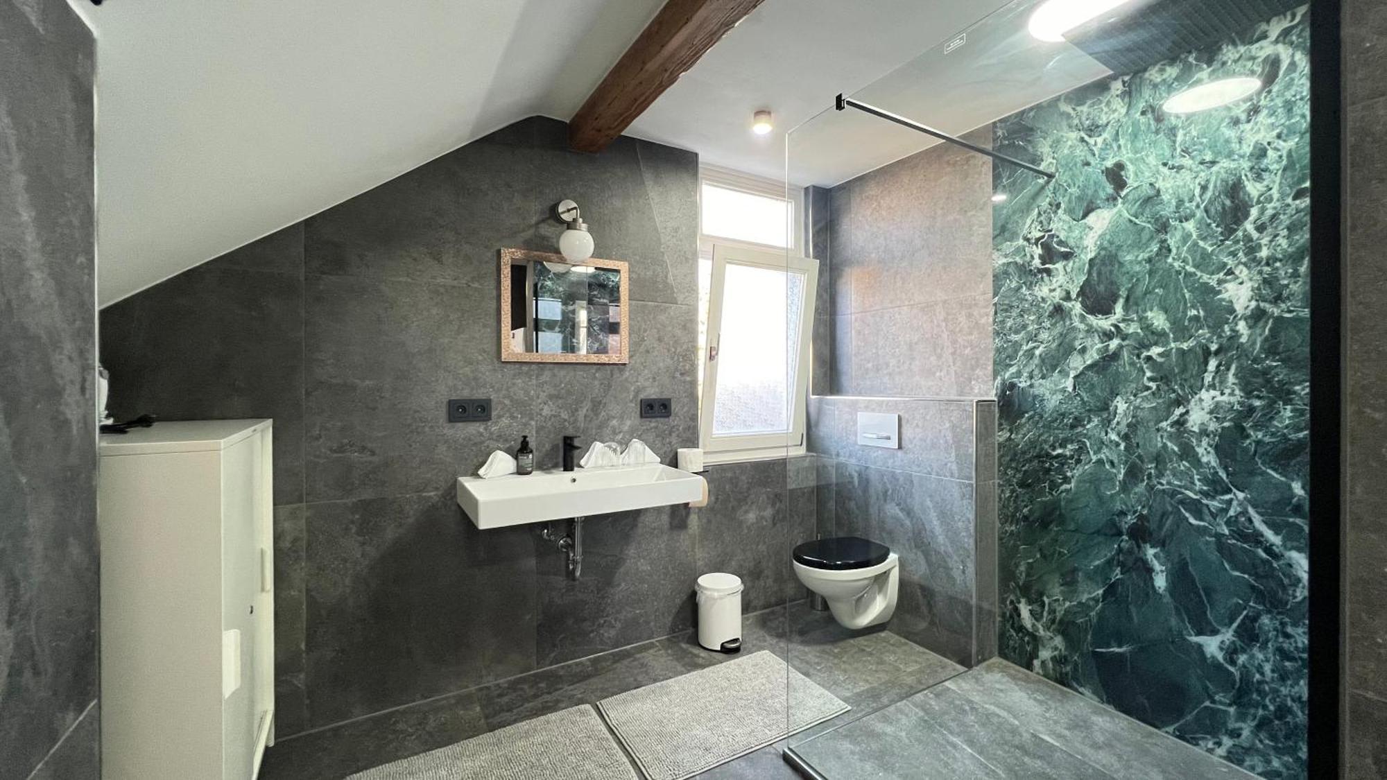 Ludwigshome - Zentrale Lage, Luxusbad, Workspace, Klima ルートヴィヒスブルク エクステリア 写真